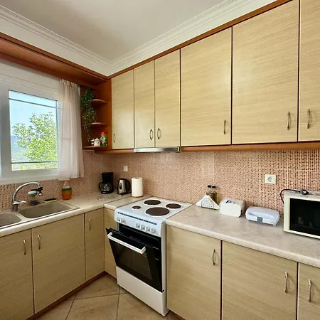 Serenity Spilia Garden Floor Apartment Argostoli (Kefalonia)