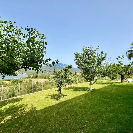 Serenity Spilia Garden Floor Apartment Argostoli (Kefalonia)